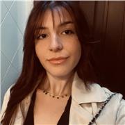 Soy una persona bastante abierta y sensible. Soy muy cuidadosa y paciente con niños de todas las edades. Tengo un gran nivel de aprendizaje y podría ayudarles en todo lo que necesiten, sin ningún inconveniente.